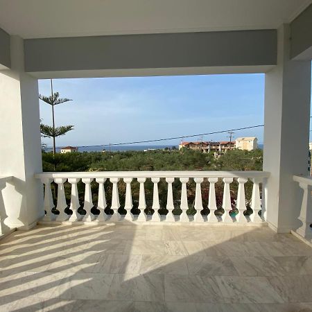 Theros Villa Plános 외부 사진