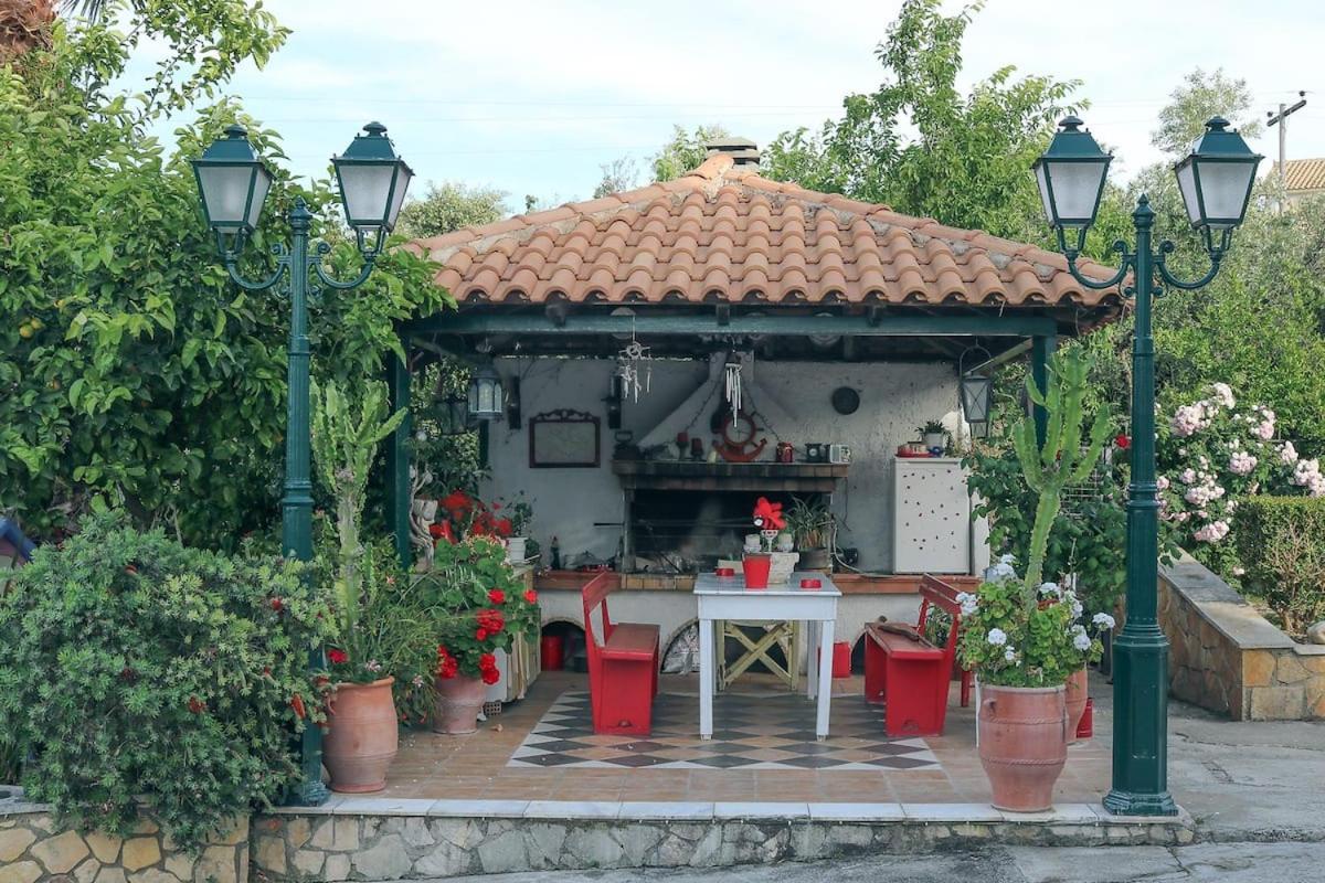 Theros Villa Plános 외부 사진