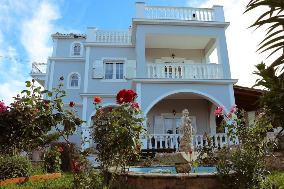 Theros Villa Plános 외부 사진
